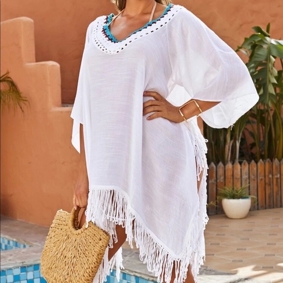 🆕 White Fringe Hem Coverup - Picture 8 of 10